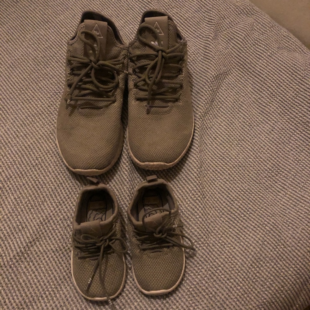 Olive Adidas